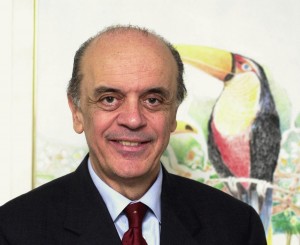 jose_serra_enolvido_em_complo_contra_igreja_universal