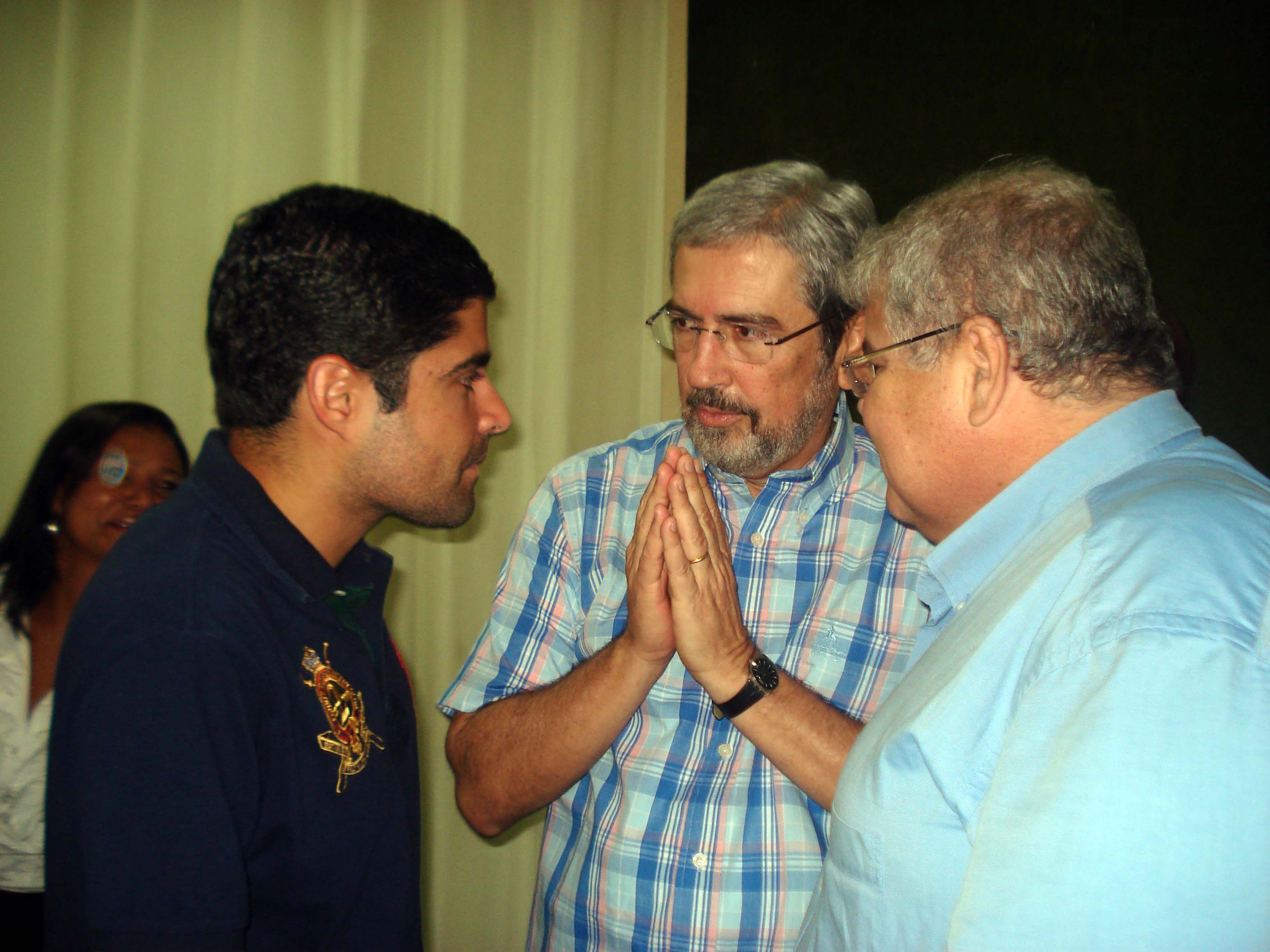 Blog de politicojove : A sua noticia de qualidade, PSDB, DEM E PMDB devem marchar juntos na Bahia em 2012