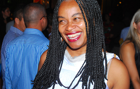 Olívia Santana é militante histórica das causas negras e se auto-intitula como “A negona da cidade”