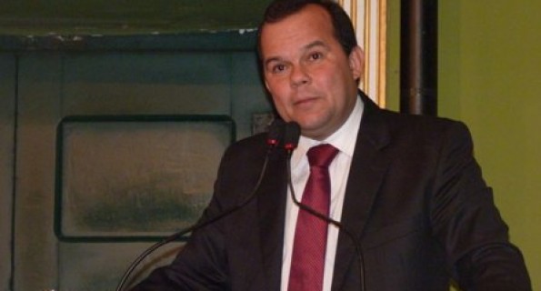 Geraldo Jr. ainda não definiu coordenador de campanha, o que atrasa sua estruturação