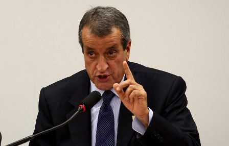 Presidente do partido informou a correligionários que não há data marcada para que o presidente migre na sigla