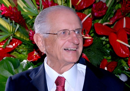 Ex-governador Roberto Santos Ex-governador Roberto Santos