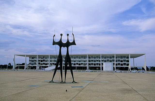 Praça dos Três Poderes, em Brasília