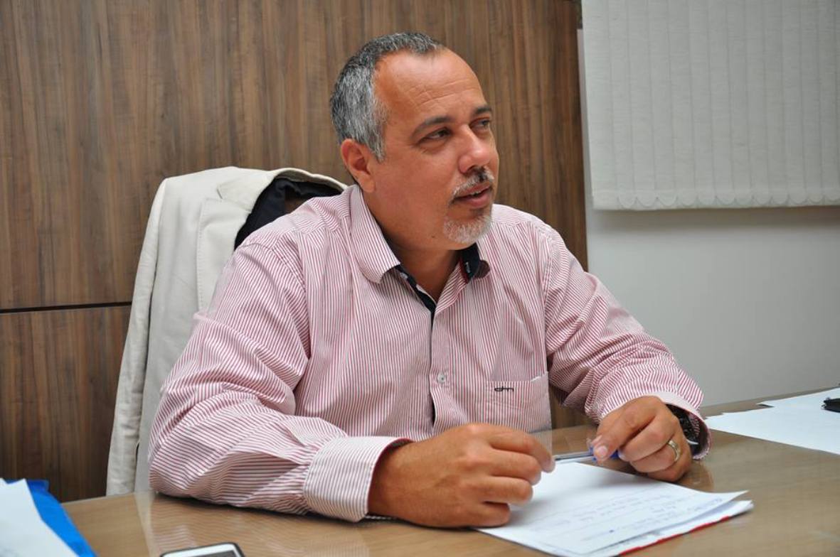 o ex-prefeito de Lauro de Freitas, Márcio Paiva