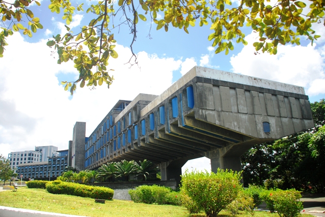  A desaprovação das contas se deu em razão da não execução do objeto do ajuste, e do abandono da obra sem funcionalidade