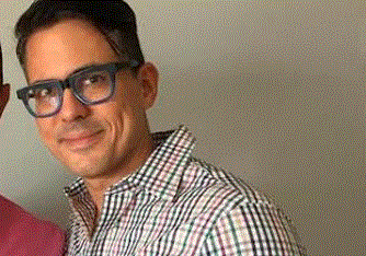 O juiz Mário Soares Caymmi Gomes exige contratação de travesti como condição para aceitar cargo na Diretoria de Diretos Humanos da AMAB O juiz Mário Soares Caymmi Gomes exige contratação de travesti como condição para aceitar cargo na Diretoria de Diretos Humanos da AMAB