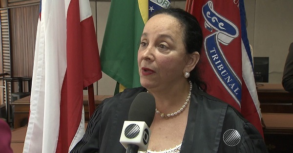 A ex-presidente do Tribunal de Justiça da Bahia, desembargadora Maria do Socorro Barreto Santiago
