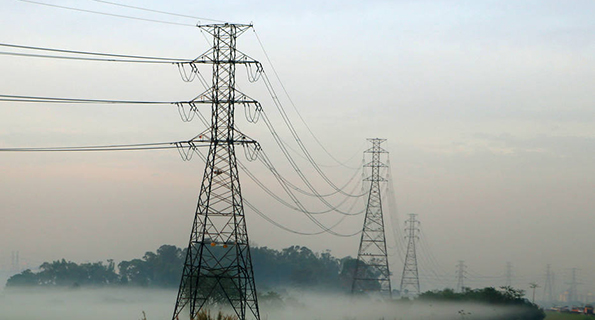 Linhas de transmissão de energia Linhas de transmissão de energia