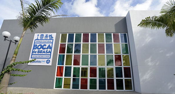 São cinco dias de discussões e apresentações artísticas