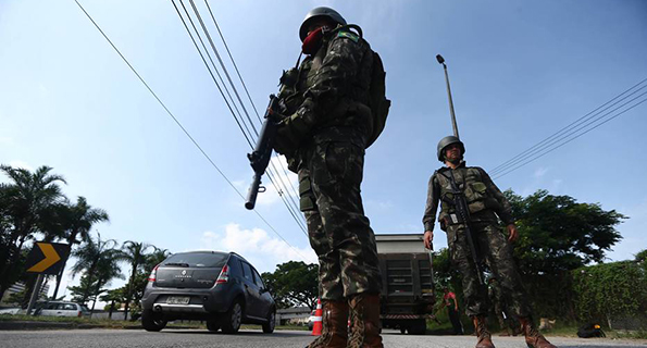 Imagem de Bolsonaro privilegia gastos com militares no primeiro ano de governo