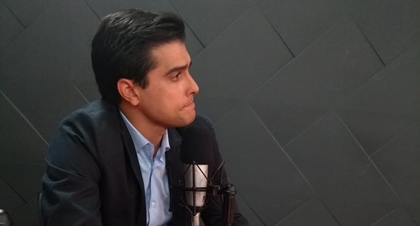 Vereador Alexandre Aleluia cada dia desidrata mais