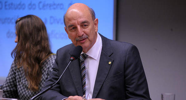 O deputado federal Osmar Terra (MDB-RS)