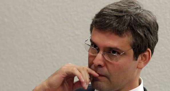 Ex-senador Lindbergh Farias foi condenado por improbidade administrativa
