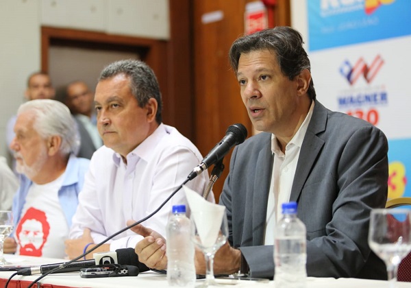 Conforme Lula, ele pode ‘subir a rampa’ em 2022 levando Rui ou Haddad 