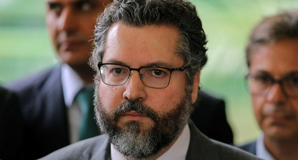 O chanceler Ernesto Araújo