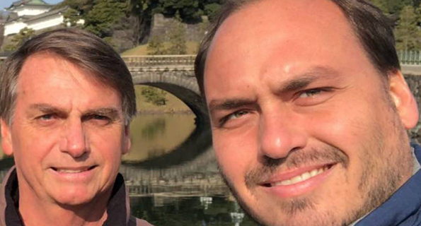 Jair e Carlos Bolsonaro