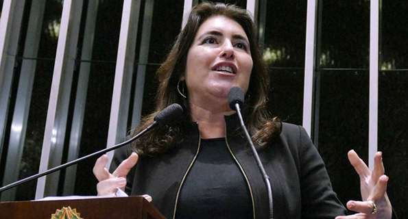 A presidente da CCJ (Comissão de Constituição e Justiça) do Senado, Simone Tebet (MDB-MS)