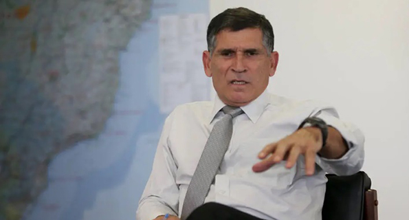 Carlos Alberto Santos Cruz Carlos Alberto Santos Cruz