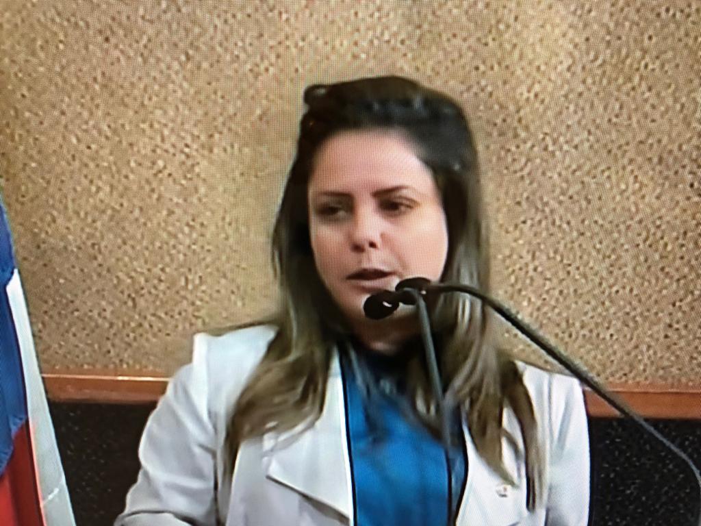 Mirela Macedo negocia com o PT em Lauro de Freitas