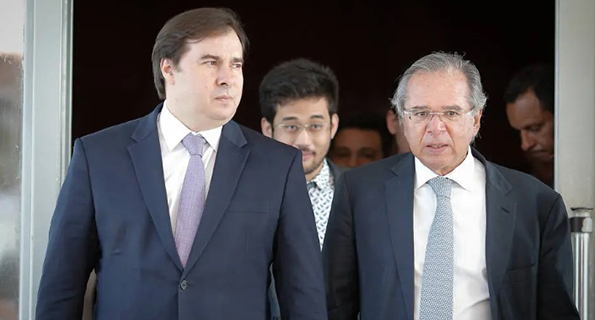 O presidente da Câmara dos Deputados, Rodrigo Maia (DEM-RJ), e o ministro da Economia, Paulo Guedes O presidente da Câmara dos Deputados, Rodrigo Maia (DEM-RJ), e o ministro da Economia, Paulo Guedes