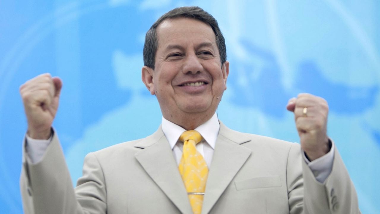 R R Soares R R Soares