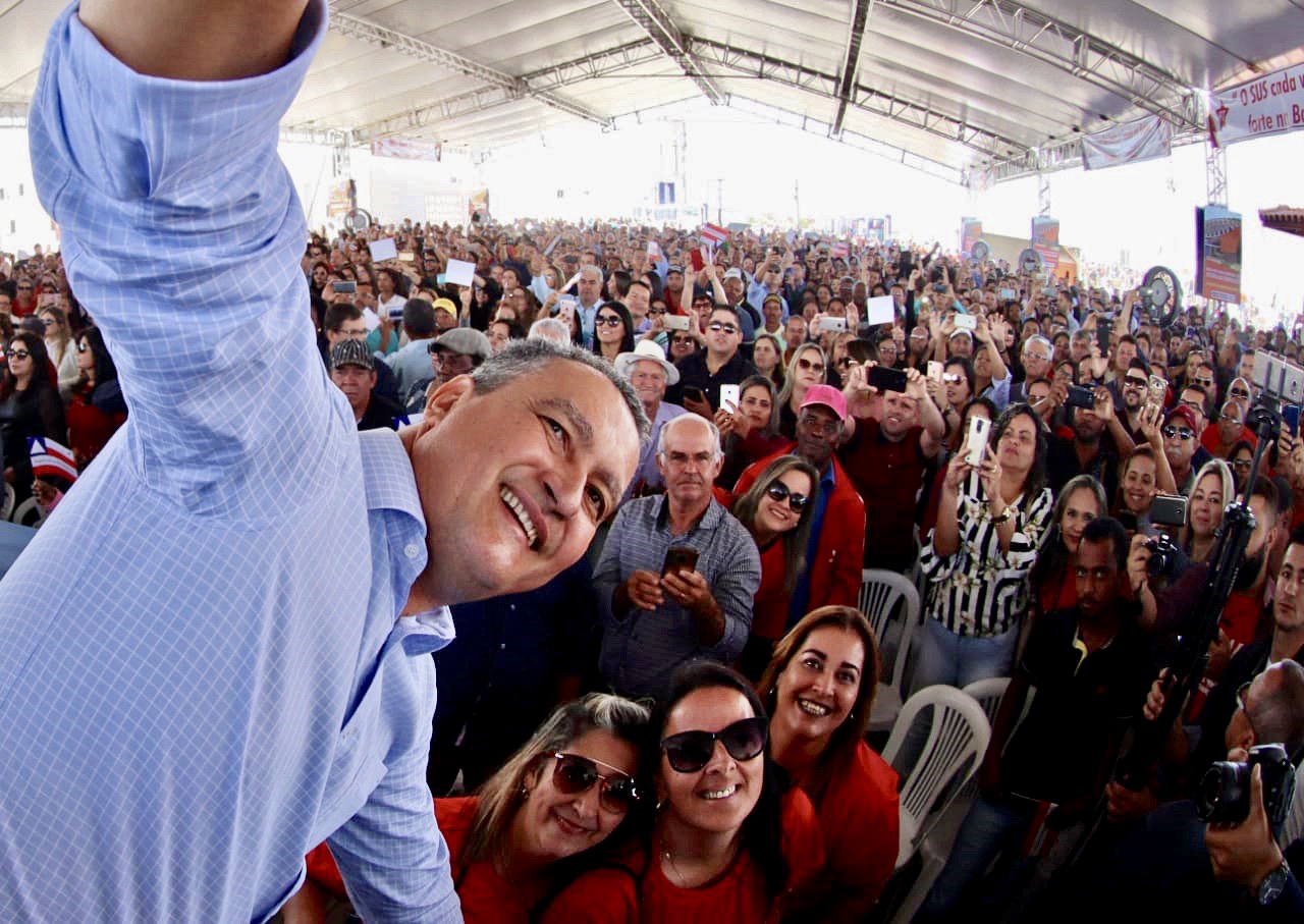 Imagem de Após cirurgia em SP, Rui participa de 1º evento público na posse do TJ-BA