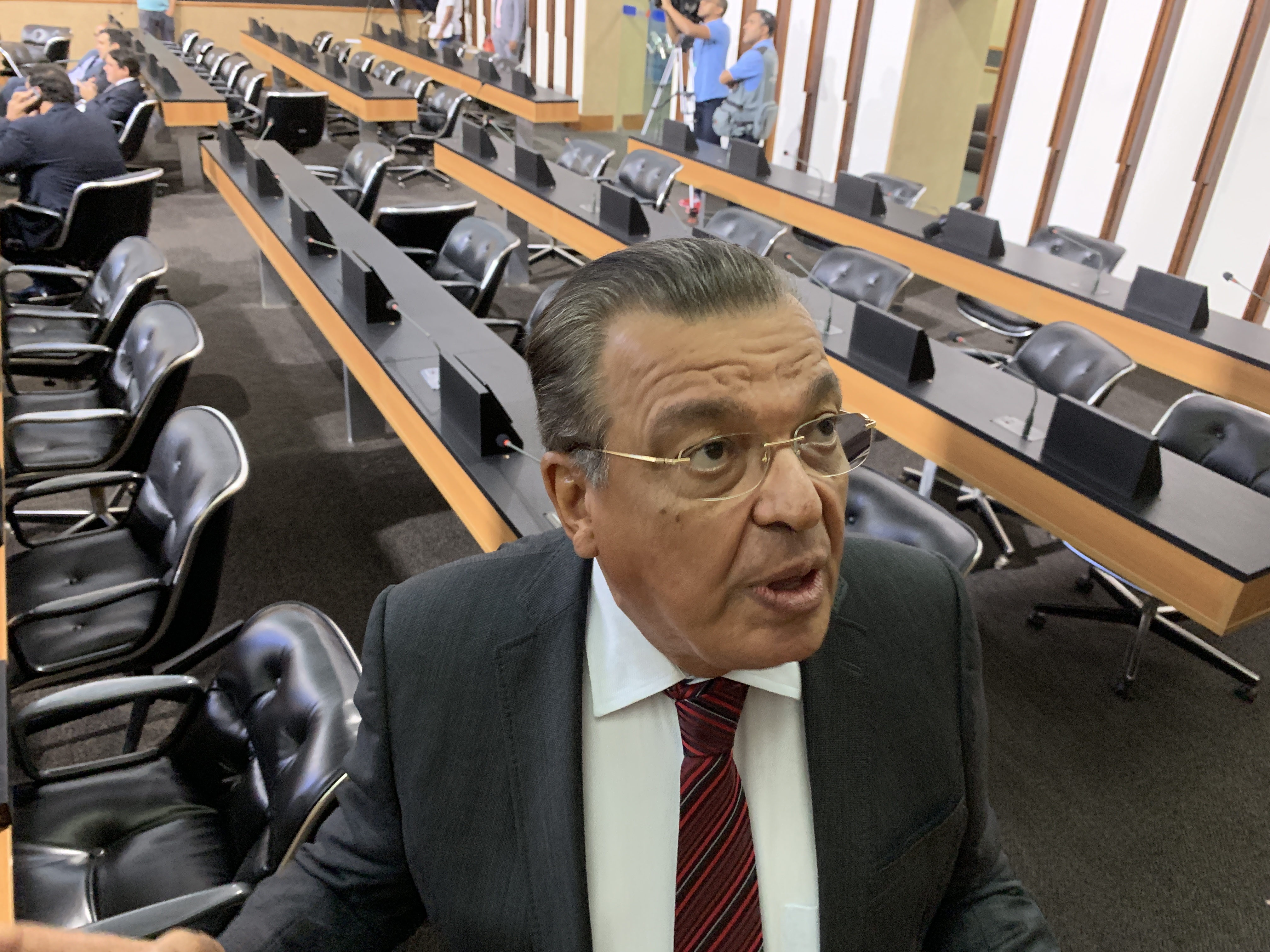 Targino Machado vai se dedicar à sua pré-candidatura a prefeito de Feira