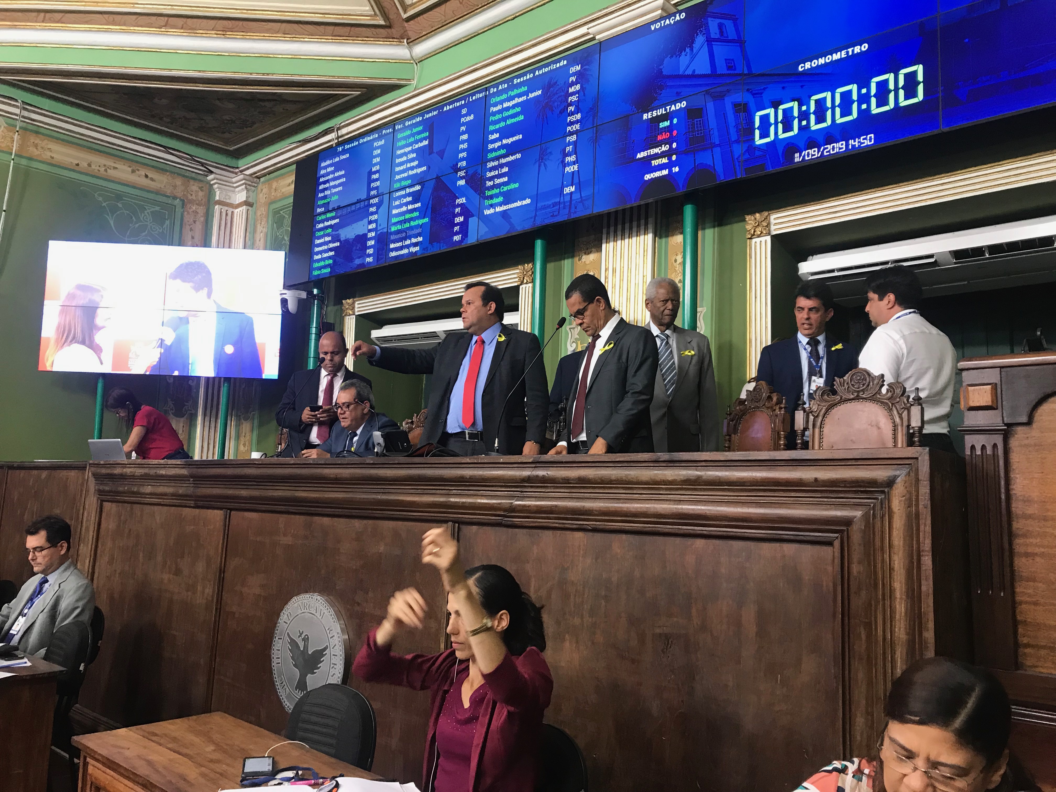 Muitas outras medidas já foram adotadas na Câmara como prevenção Muitas outras medidas já foram adotadas na Câmara como prevenção