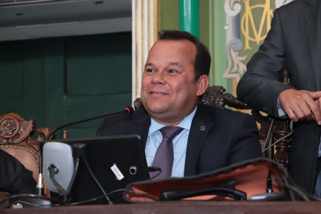 Apesar dos revezes, Geraldo Jr. deve ser anunciado candidato à Prefeitura em novembro 