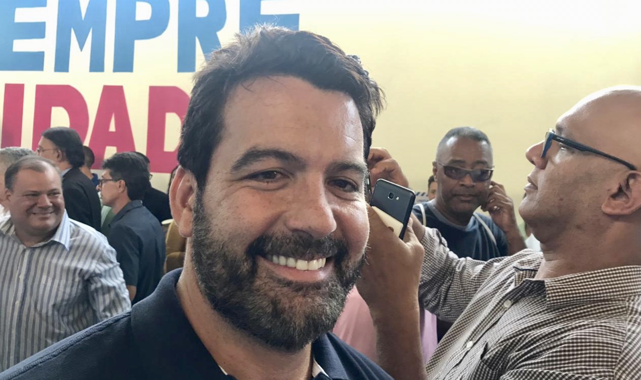 Vereador Paulo Magalhães Jr. é hoje líder do governo ACM Neto na Câmara Municipal de Salvador Vereador Paulo Magalhães Jr. é hoje líder do governo ACM Neto na Câmara Municipal de Salvador